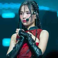 Kiều Anh(bạn thân nàng)