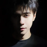 𝙇𝙚̂ 𝙌𝙪𝙖𝙣𝙜 𝙃𝙪̀𝙣𝙜