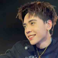 Lê Quang Hùng 