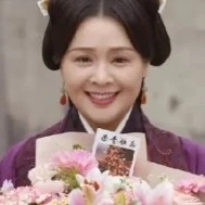 Chu phu nhân_mẹ Thiệu , Vãn Ca