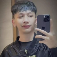 Phạm Vũ Hoài Nam [SGP Red]