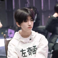 Tả Kỳ Hàm 《Zuoqihan》