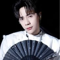 Quang Hùng