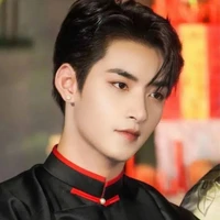 Huỳnh Hoàng Hùng ( Anh)