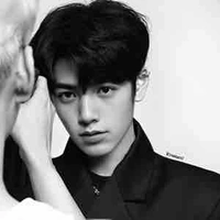 Lalisa Manobal(cậu)