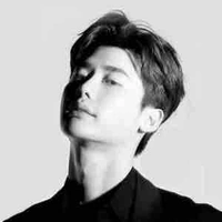 Lee JongSuk(Lee)