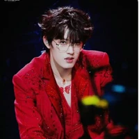 Trương Cực : Em :