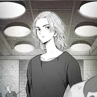 sano manjiro ( mikey)