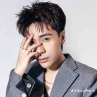 Quang Hùng Mast D