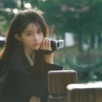 Từ Sở Văn- chị cô
