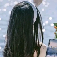 Chị họ của các anh Top