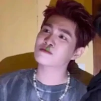 qyh._.nhuzie