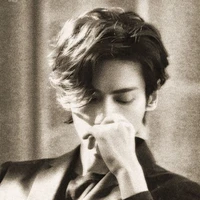 Phó Ngâm Thiên Yết ²⁹