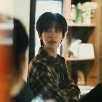 Hạ Tuấn Lâm