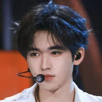 Tống Á Hiên