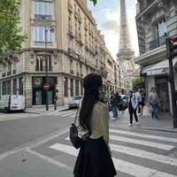 Kiều Hạ Vũ •mẹ cô 