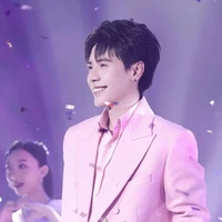 Quang Hùng