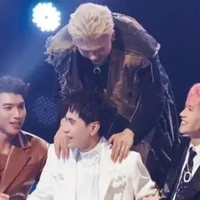 All top trừ ai thì trừ