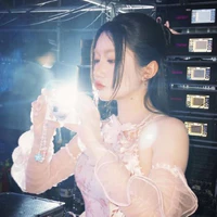 Khương Hoàn Mỹ-Orange