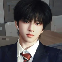 Trương Hàm Thuỵ