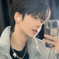 Tạ Gia Huy