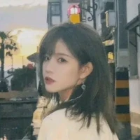 Bách Hân Dư [dưa ngốc]