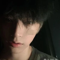 Hoàng Thiên Bảo(top)