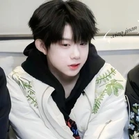 Trần Dịch Hằng _nhóc_