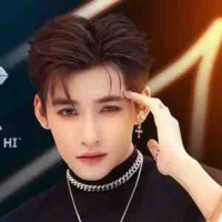 Huỳnh Hoàng Hùng-Hùng Huỳnh
