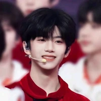 Trương Hàm Thụy| Cậu