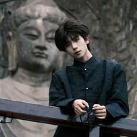 Người xa lạ trên mạng