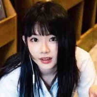 Nguyễn Lê Ngọc Ánh Sáng _Aza