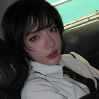 Nguyễn Hoàng Ly