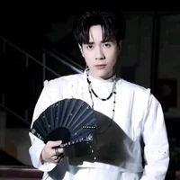  Quang Hùng 