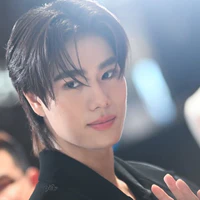 Phuwin Tangsakuyen