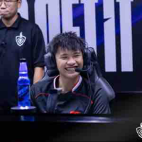 Nguyễn Minh Thuận_Stark