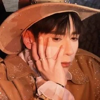 LÊ QUANG HÙNG/PHONE