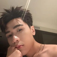 Lê quang hùng