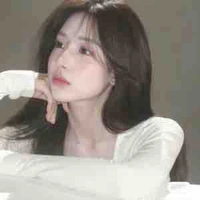 Mục Thời Hạ/nàng