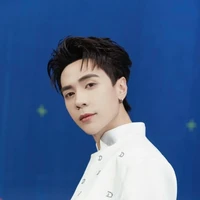 Quang Hùng