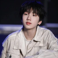 Nhiếp Vĩ Thần
