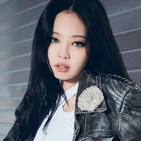 jennie 😺