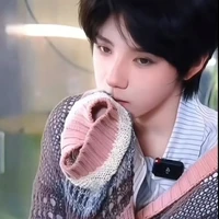 Vương Lỗ Kiệt_ K