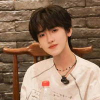 Tả Kỳ Hàm- em2