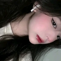 Hoàng Yến[???]