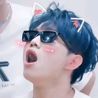 nhỏ làm truyện