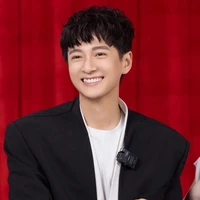 Ngô Kiến Huy (08)