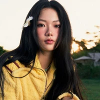 Nguyễn Lê Ngọc Ánh Sáng [ Ánh Sáng Aza ]