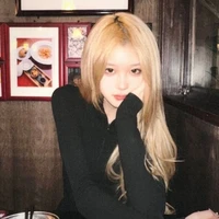 Đào Ngọc Tú Uyên_suzie