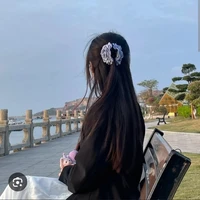 Ngọc Duyên(Chị gái Cap)